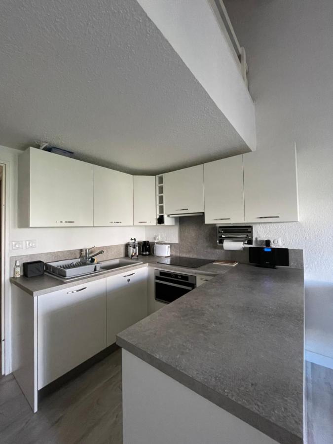 Appartement Duplex Climatise Le Trident Сент-Марі-де-ла-Мер Екстер'єр фото