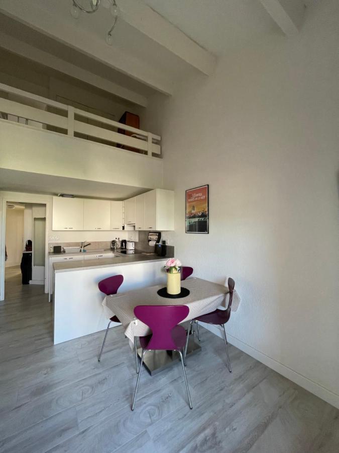Appartement Duplex Climatise Le Trident Сент-Марі-де-ла-Мер Екстер'єр фото