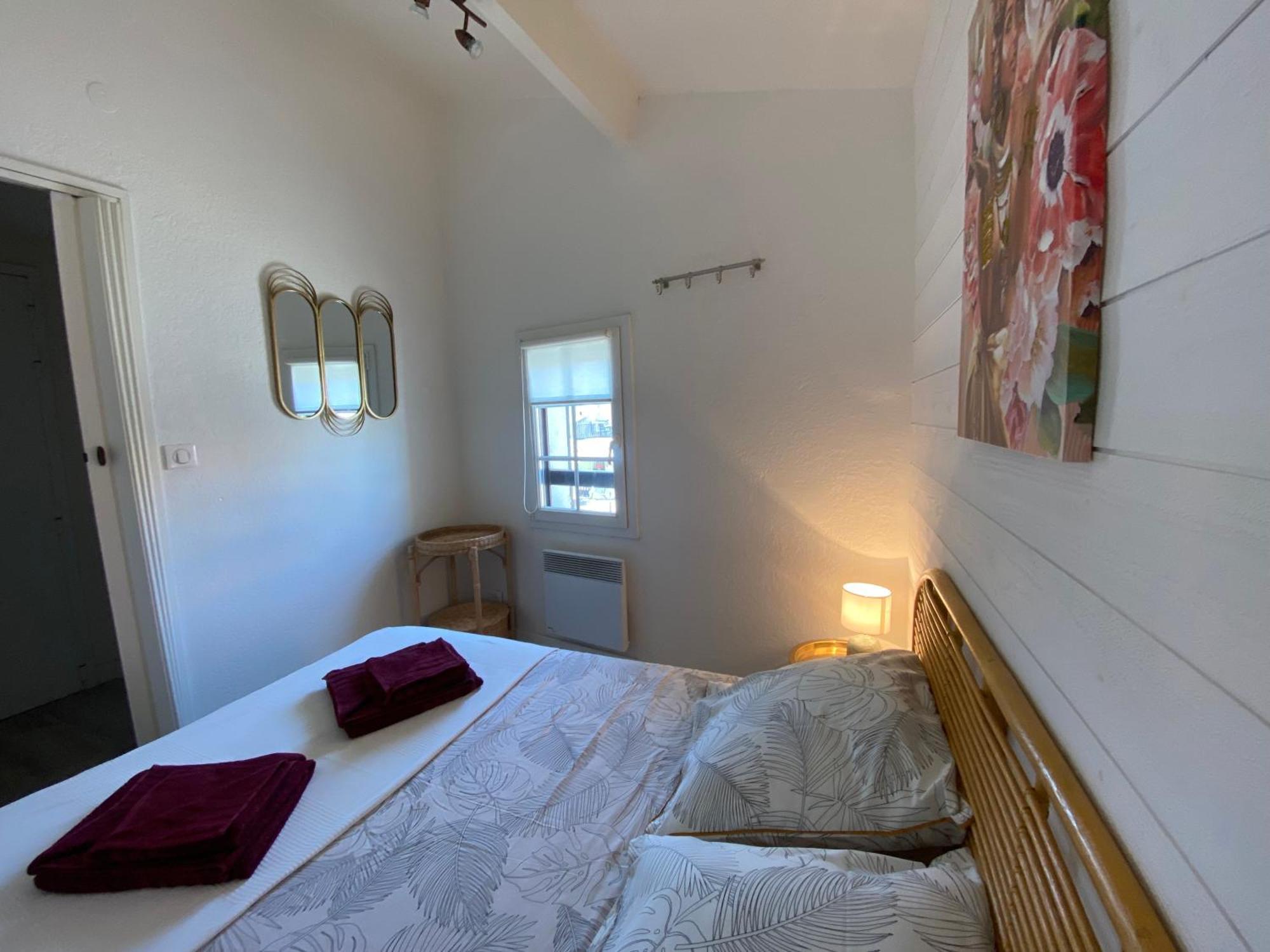 Appartement Duplex Climatise Le Trident Сент-Марі-де-ла-Мер Екстер'єр фото