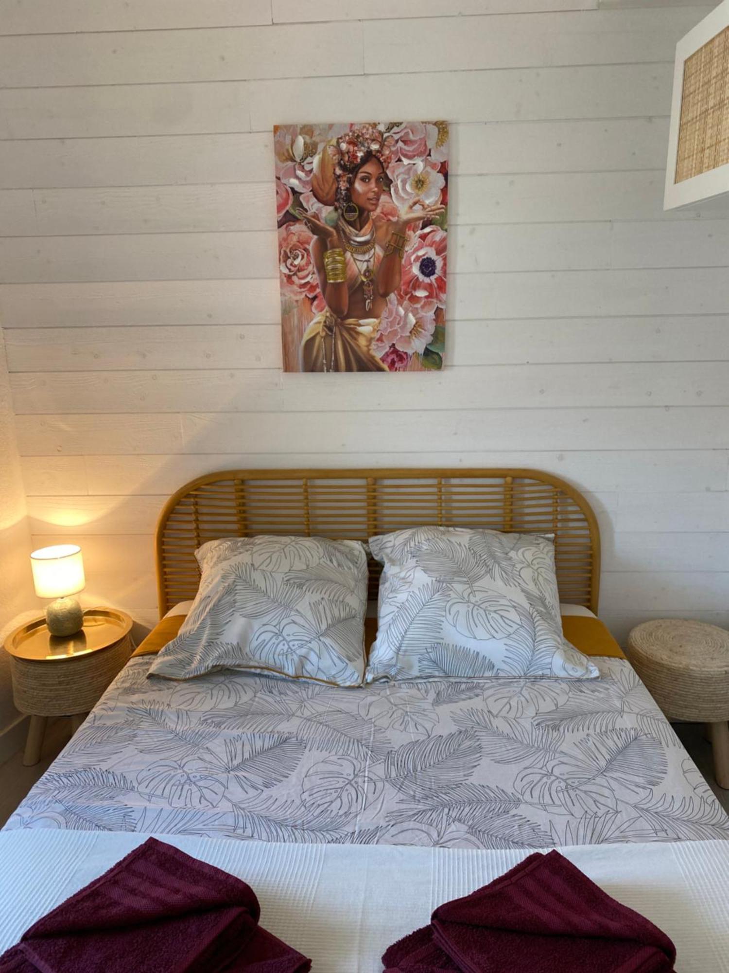 Appartement Duplex Climatise Le Trident Сент-Марі-де-ла-Мер Екстер'єр фото